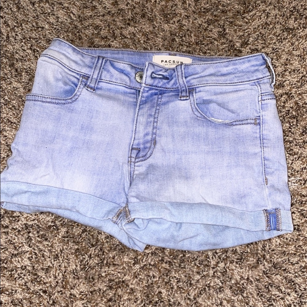 Pacsun shorts size 23